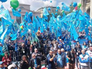 Oggi 13 Maggio in piazza a Milano per cambiare la direzione di governo